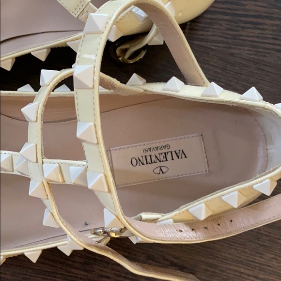 VALENTINO limited edition pure white - Picture 2 of 4